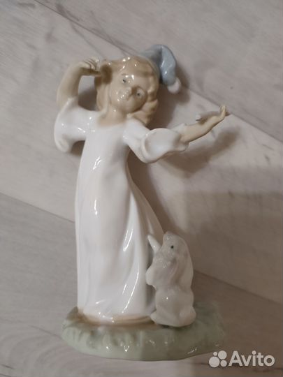 Фарфоровые статуэтки