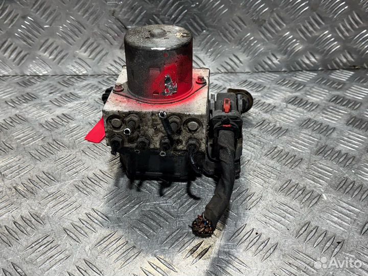 Блок ABS Volkswagen Tiguan 2009 5N0614109M