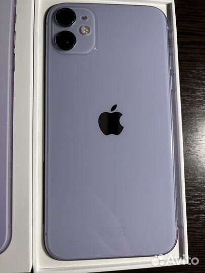 iPhone 11, 64 ГБ