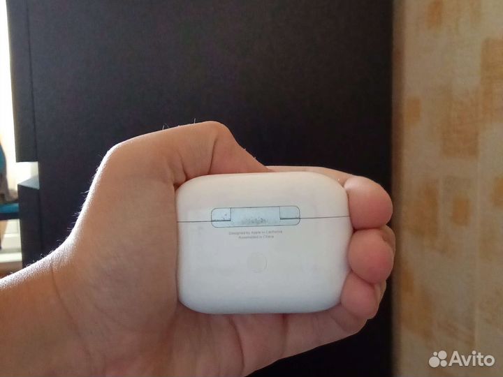 Airpods pro в хорошем состоянии