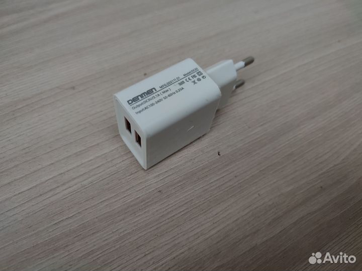 Сетевой блок Denmen DC02 2.1A,2USB white