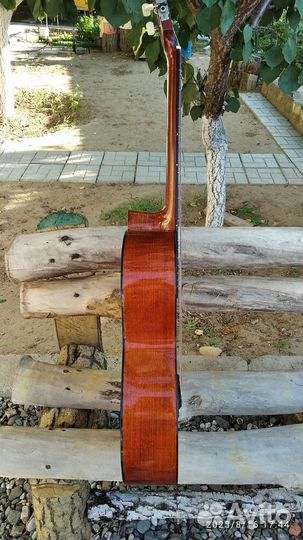 Классическая гитара бу