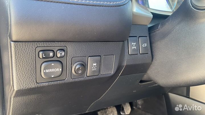 Toyota RAV4 2.2 AT, 2014, 105 000 км