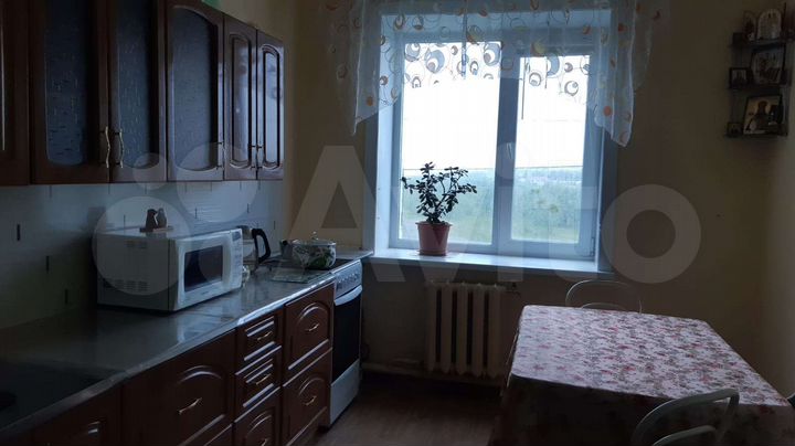 3-к. квартира, 60 м², 2/3 эт.