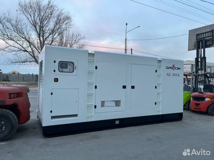 Дизельный генератор 800 кВт в кожухе