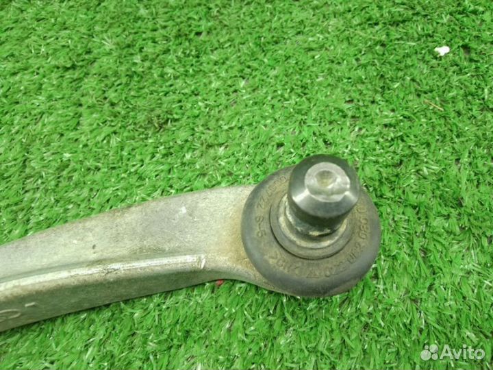 Рычаг передний Левый передний верхний VAG 553