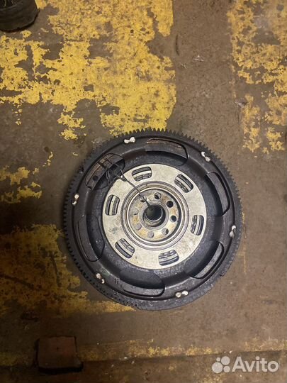 Маховик тоyota auris 1.3 (200mm)