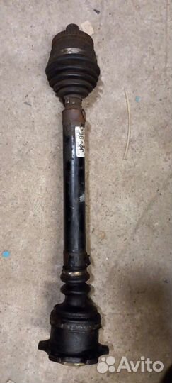 Полуось передняя Volkswagen Passat B5 1.8 aкпп