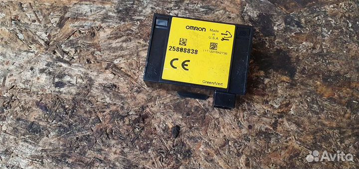 Блок управления центральным замком Cadillac SRX 1