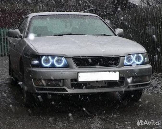 Ангельские глазки Nissan Laurel C35