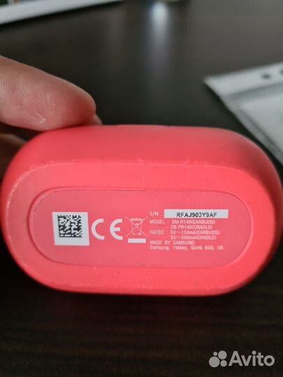 Беспроводные наушники Samsung SM-R140 Gear IconX