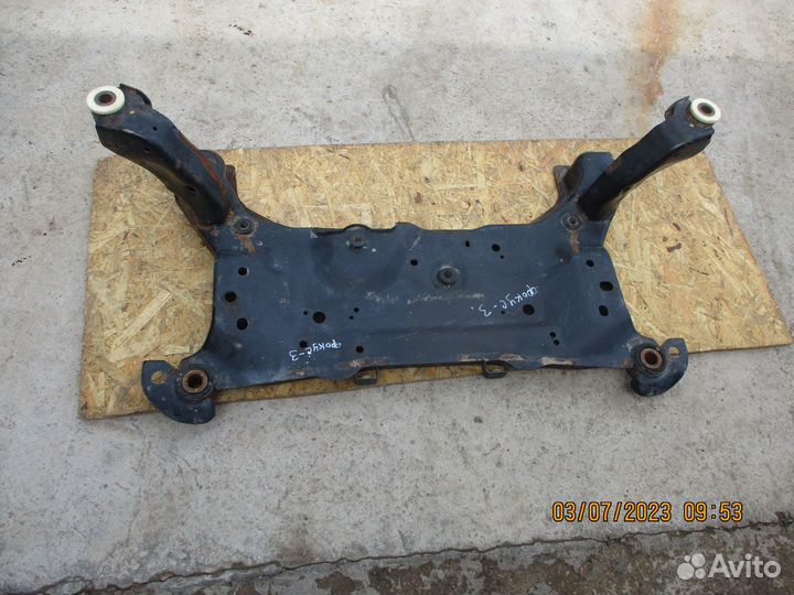 Подрамник двигателя передний Форд Фокус 3
