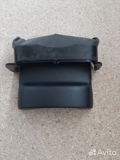 Кожух рулевой колонки Volkswagen Passat B7 CCZ