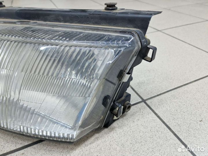 Фары передние Правая/Левая VW Passat B5 Оригинал