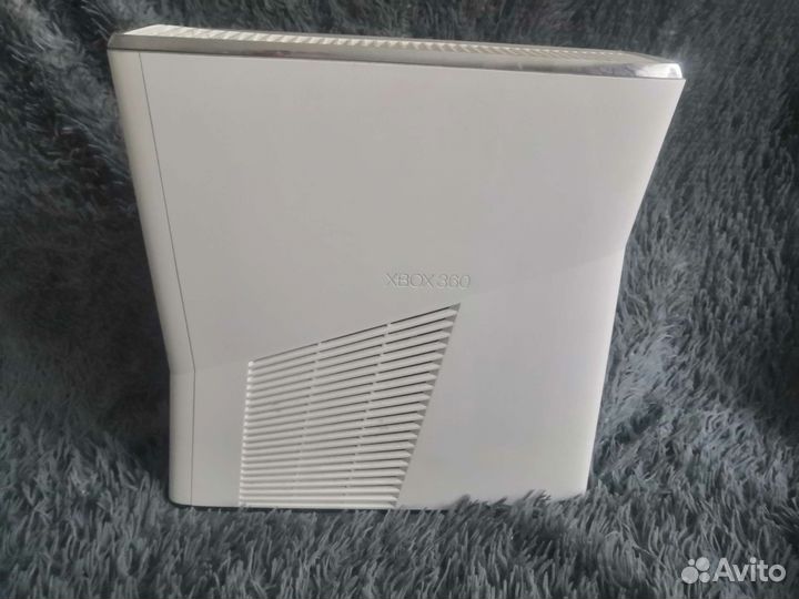 Xbox 360 не прошитый