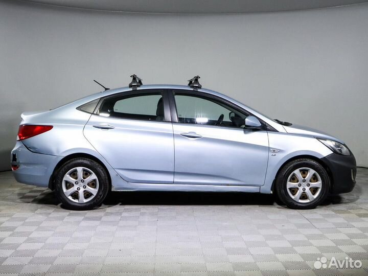 Hyundai Solaris 1.6 AT, 2011, 152 235 км