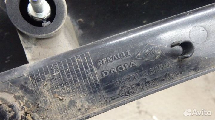 Накладка фонаря задняя правая LADA Largus Cross