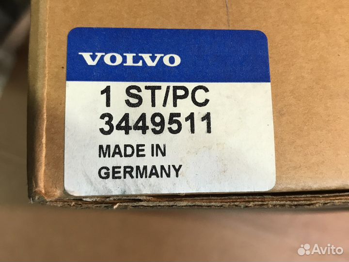 Стекло фары правое 3449511 Volvo 440 460