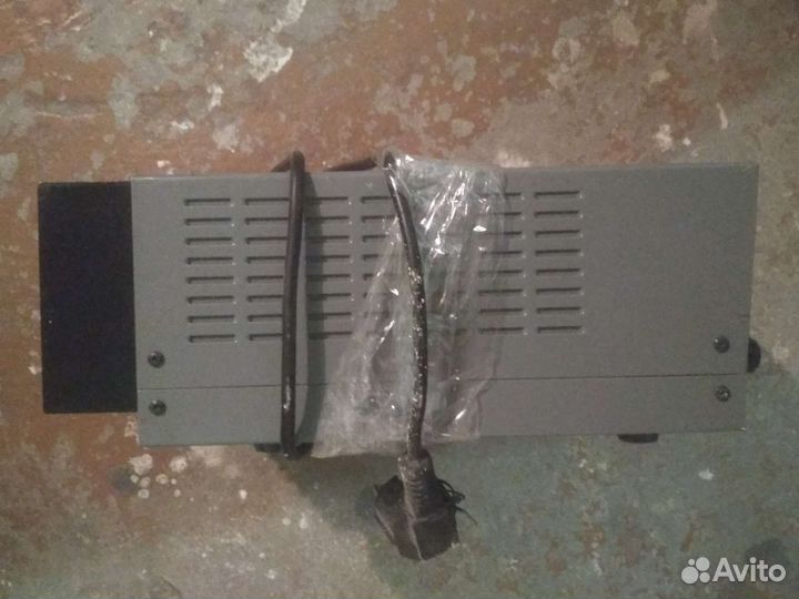 Линейный источник питания 20-22А 13.8V