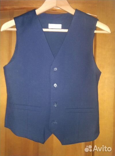 Школьный жилет H&M, 158р. Новый