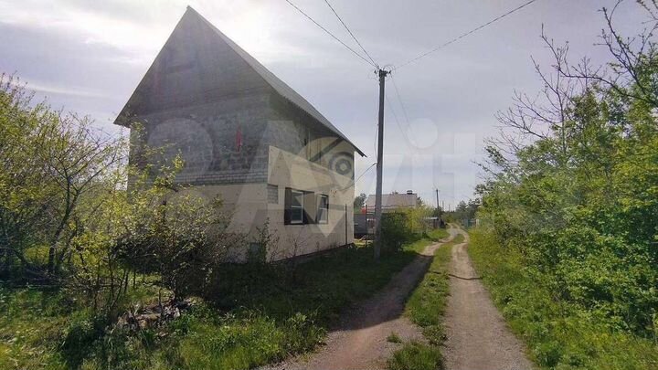 Дача 60 м² на участке 8 сот.