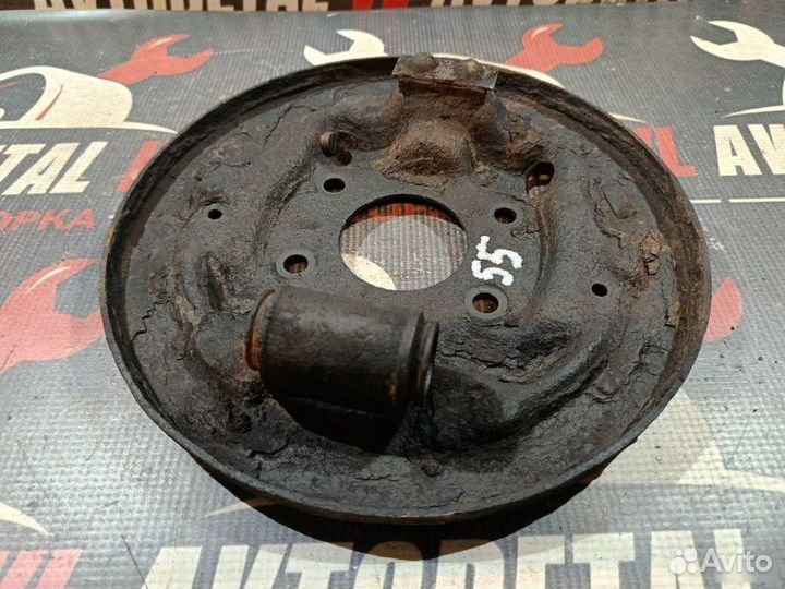 Пыльник тормозного барабана Mitsubishi Delica 3