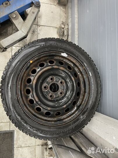 Зимние колеса dunlop 205/55 r16