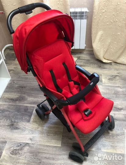 Прогулочная коляска Chicco