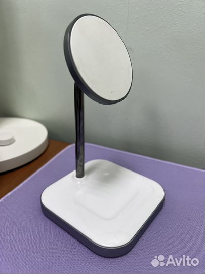 Зарядное устройство на iPhone