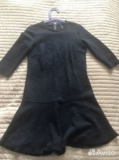 Платье stradivarius m