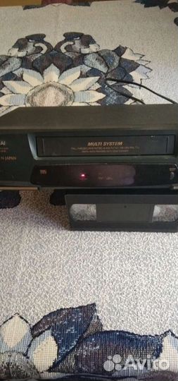 Видеомагнитофон