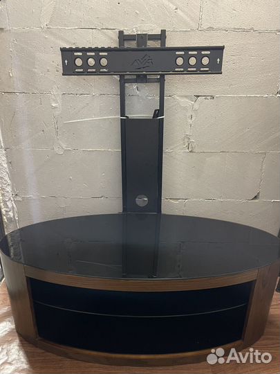 Тумба со стойкой под тв