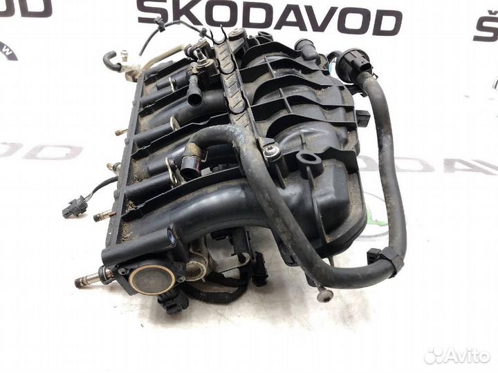 Коллектор впускной Skoda Superb