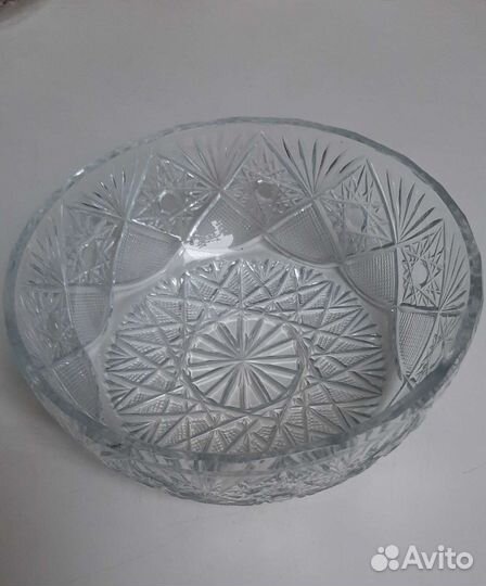 Салатники и ладья хрустальные