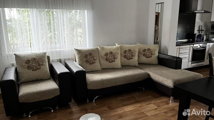 Диван и кресло