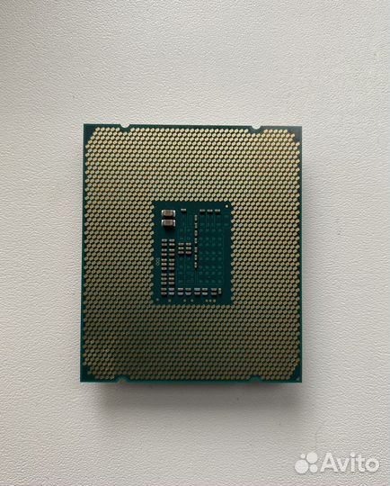 Процессор Intel Xeon E5 2640 V3