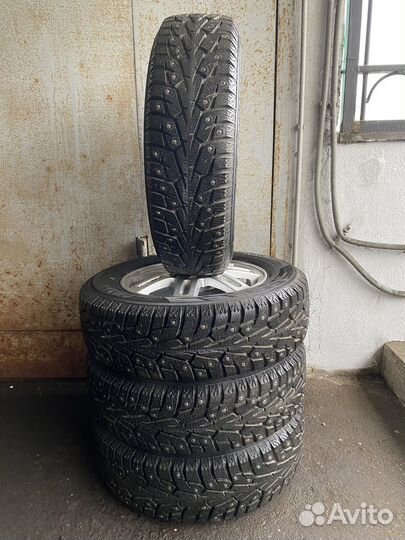 R14 Yokohama IceGuard Stud IG65 185/65, PCD 4x100 DIA 54.1
