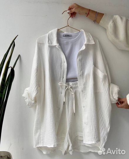 Костюм женский