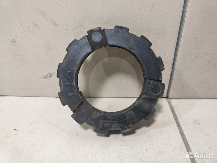 Проставка пружины задняя Bmw 535I E39 M62B35 1997