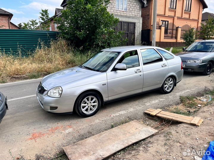 Двери на priora