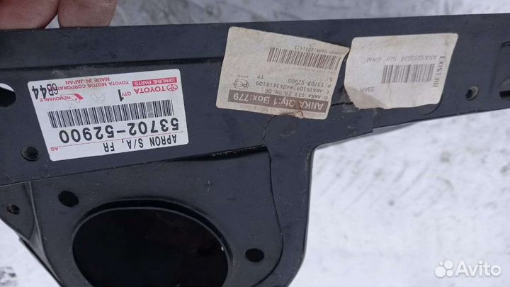 Фартук переднего левого крыла Toyota