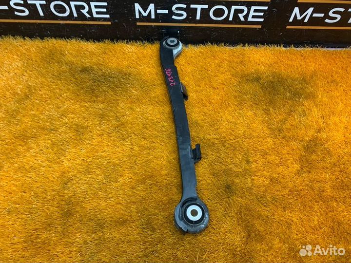 Рычаг подвески нижний задний правый Mercedes-Benz