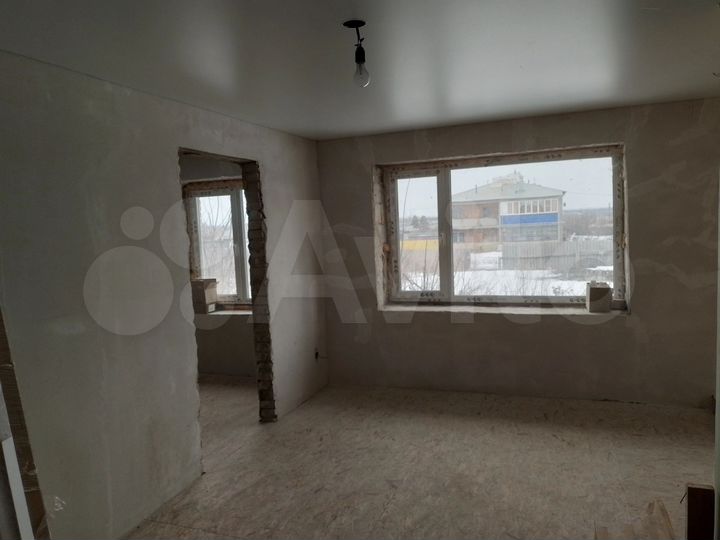 2-к. квартира, 42 м², 1/2 эт.