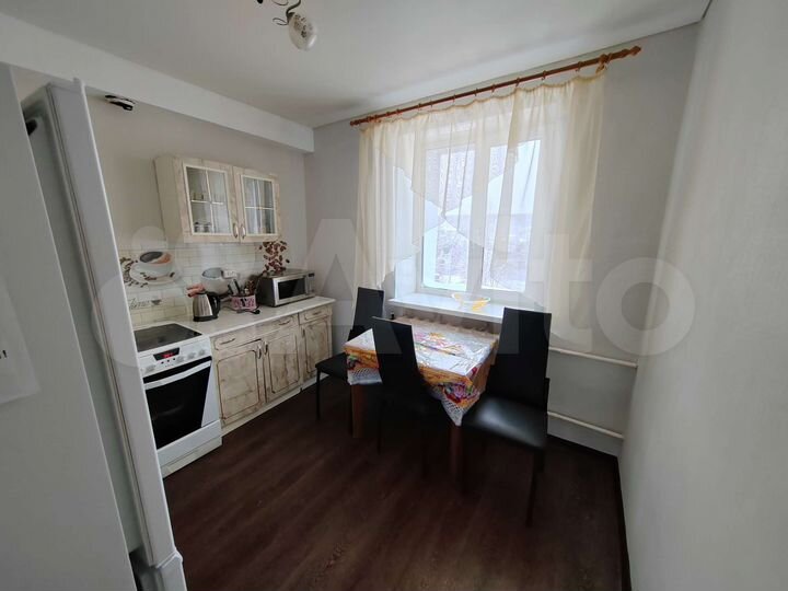 2-к. квартира, 42 м², 1/2 эт.