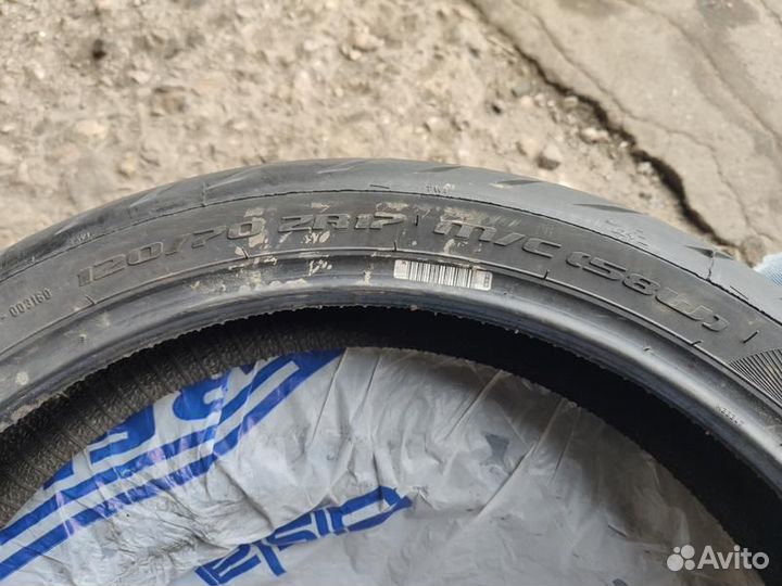Мотошина Metzeler Roadtec Z8 120/70 R17 102Q