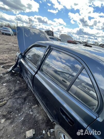 Боковые стекла на hyundai accent