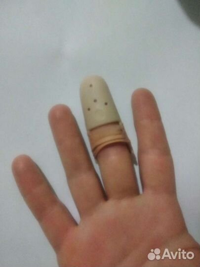 Ортез на палец