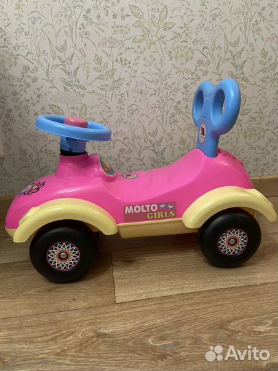 Машинка каталка