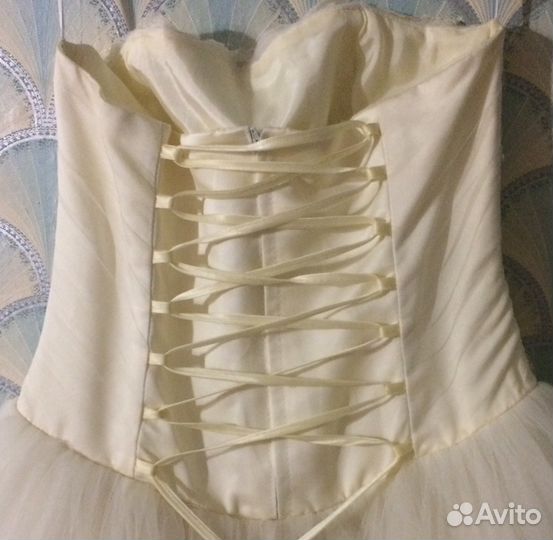 Платье свадебное