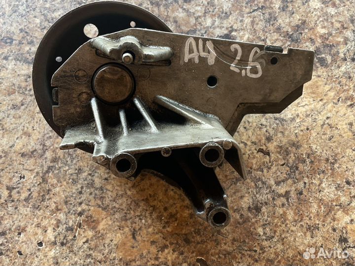 Кронштейн вязко муфты а-4 б-5 2.6